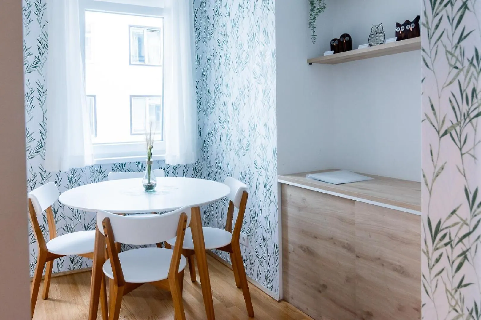 Modern 1Br - 15 Mins To City Center Wien 0*,  Österreich